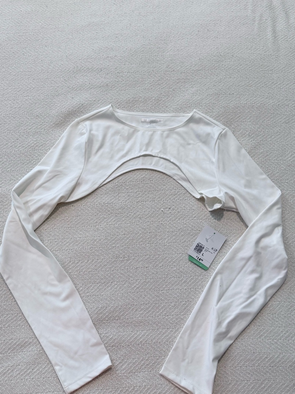 Forever 21 White Long-Sleeve Cutout Crop Top
